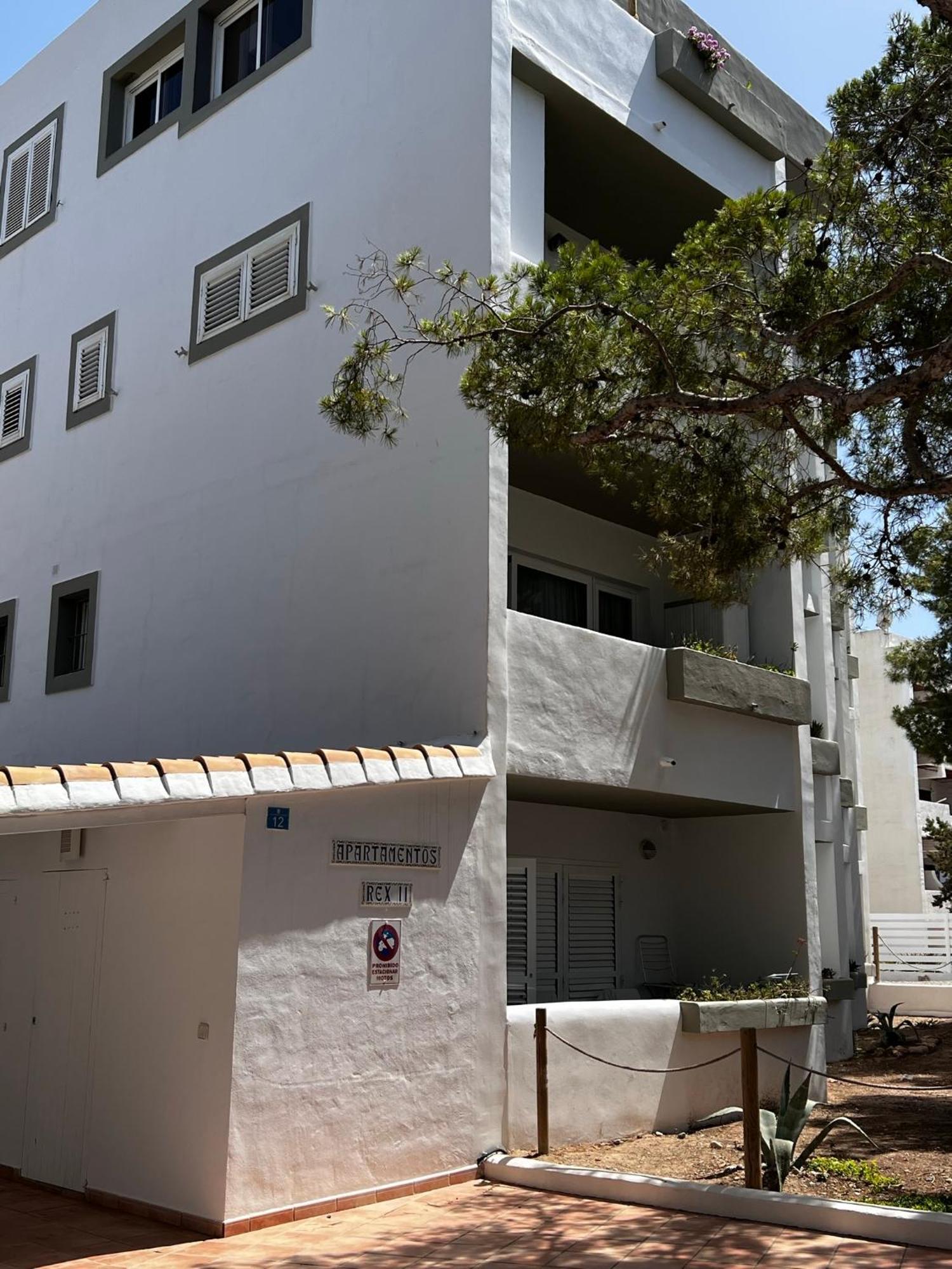 Edificio Rexii Apartment Es Pujols Ngoại thất bức ảnh